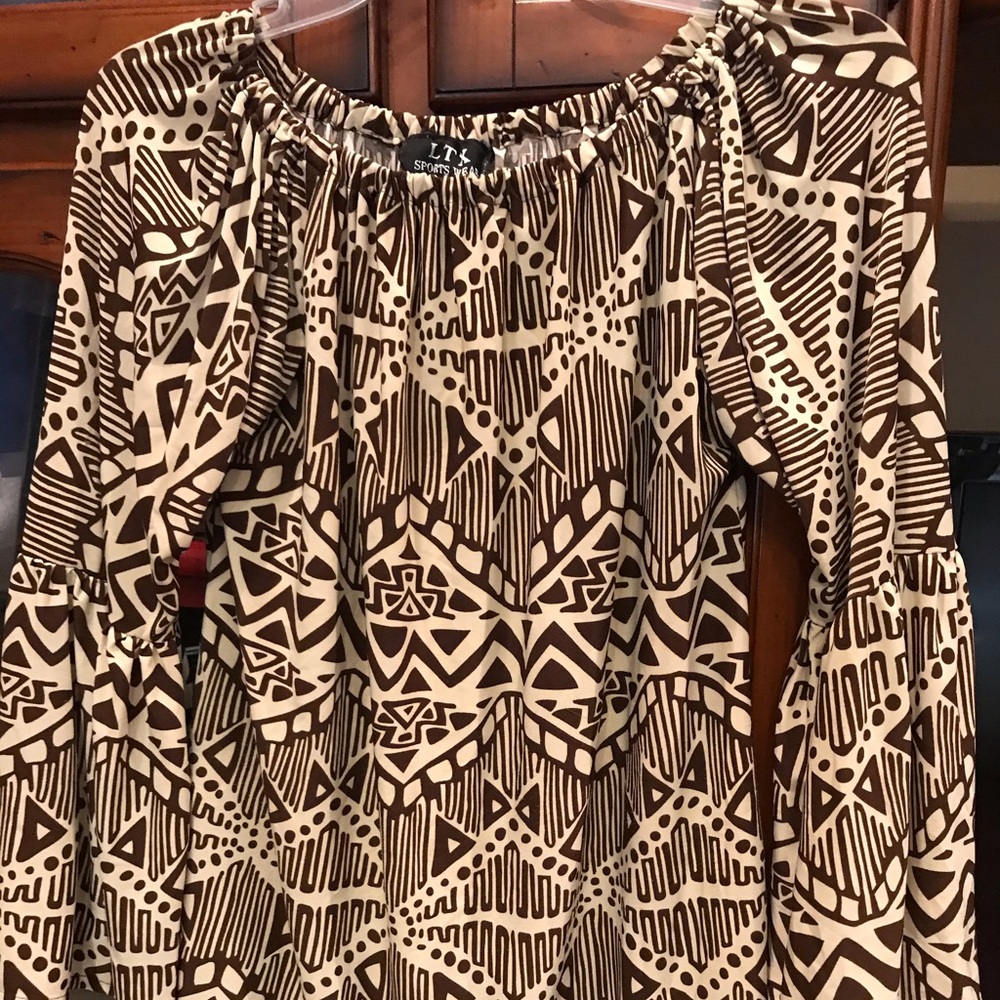 Women’s blouse medium. LTX sports wear.